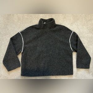Women’s Short Collar Charcoal Sweater